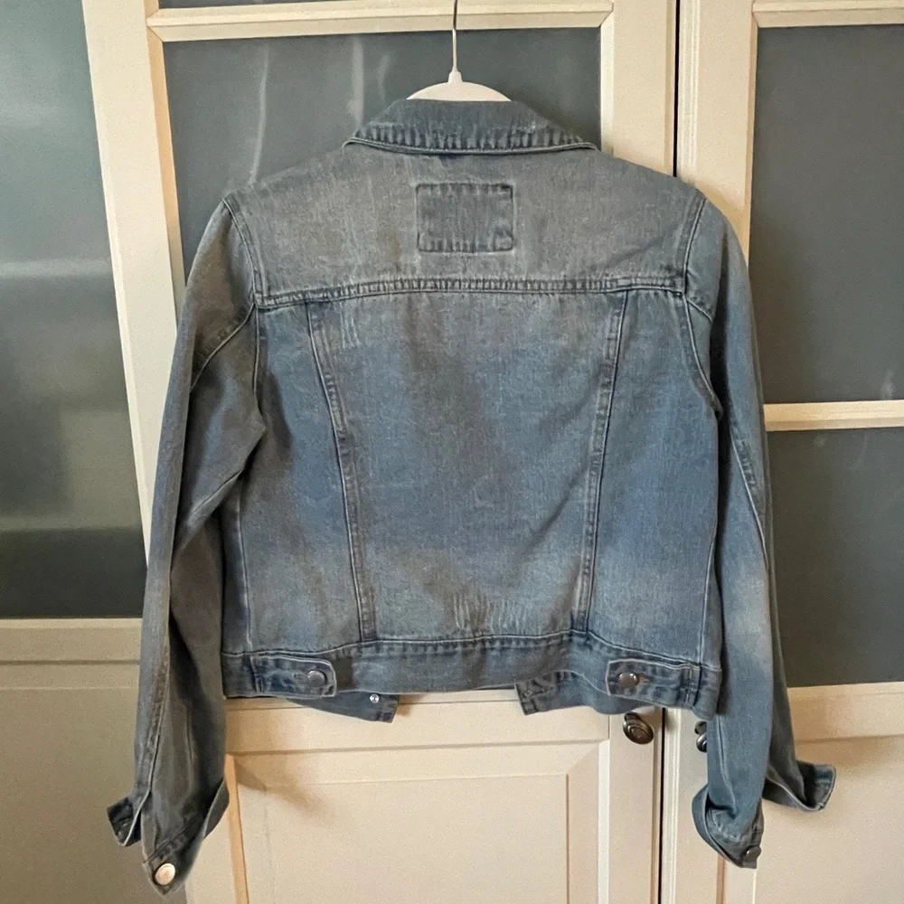Ashley Vintage Charm Blue Denim Jacket - Picture 3 of 3